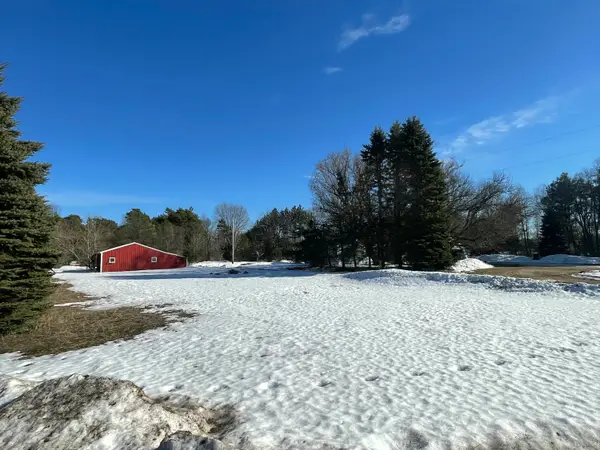 3008 N Amber Road, Scottville, MI 49454