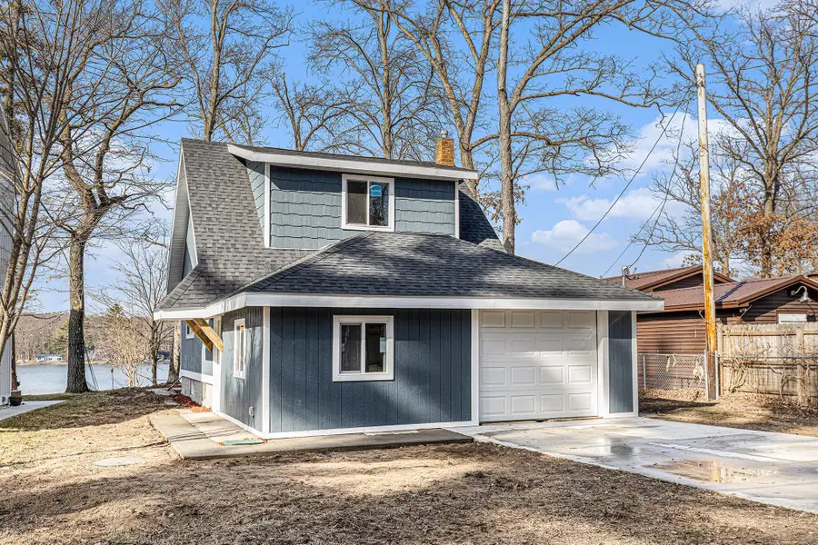 5557 Front Street, Newaygo, MI 49337 - #2