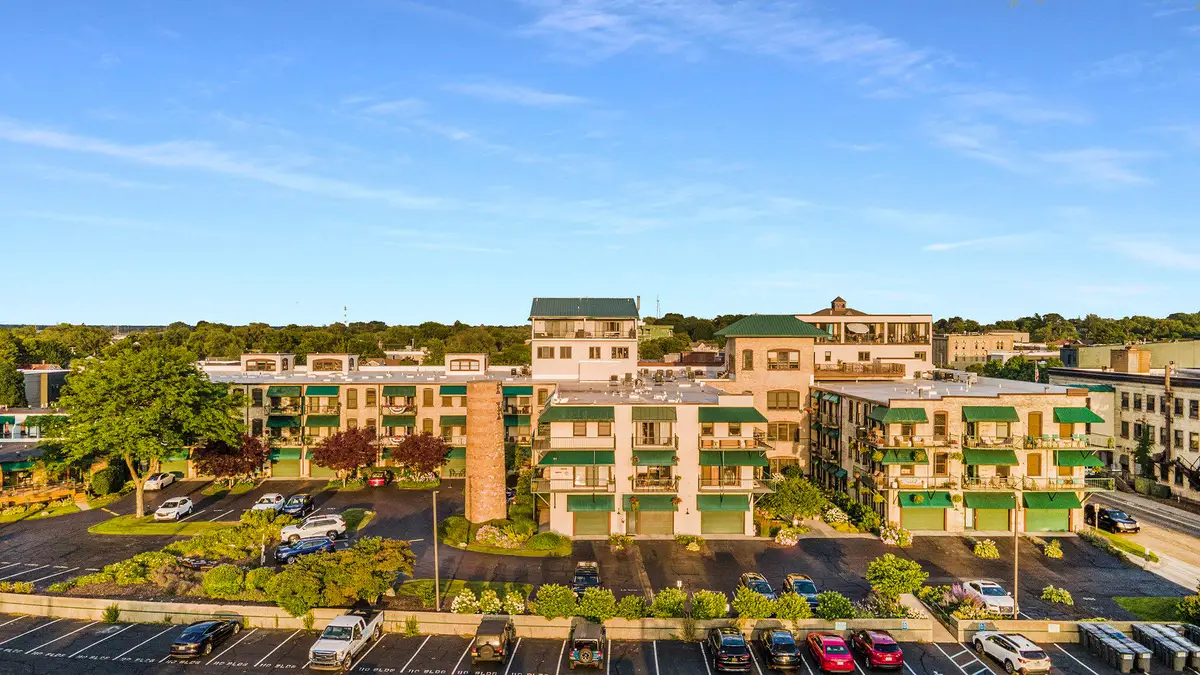 110 N Harbor #310, Grand Haven, MI 49417 - #1