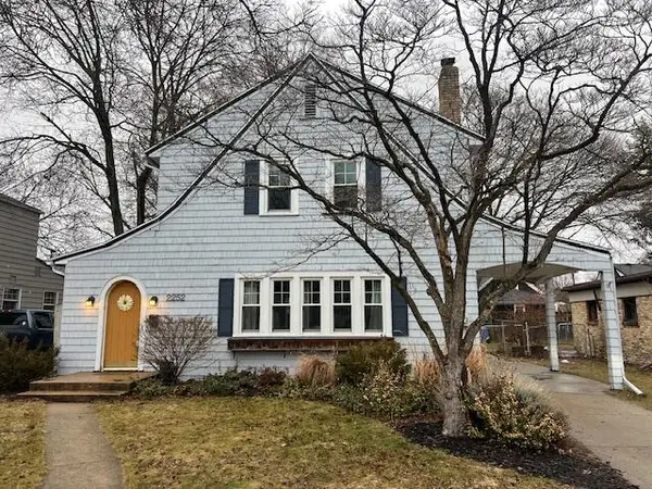 2252 Paris Avenue Se, Grand Rapids, MI 49507