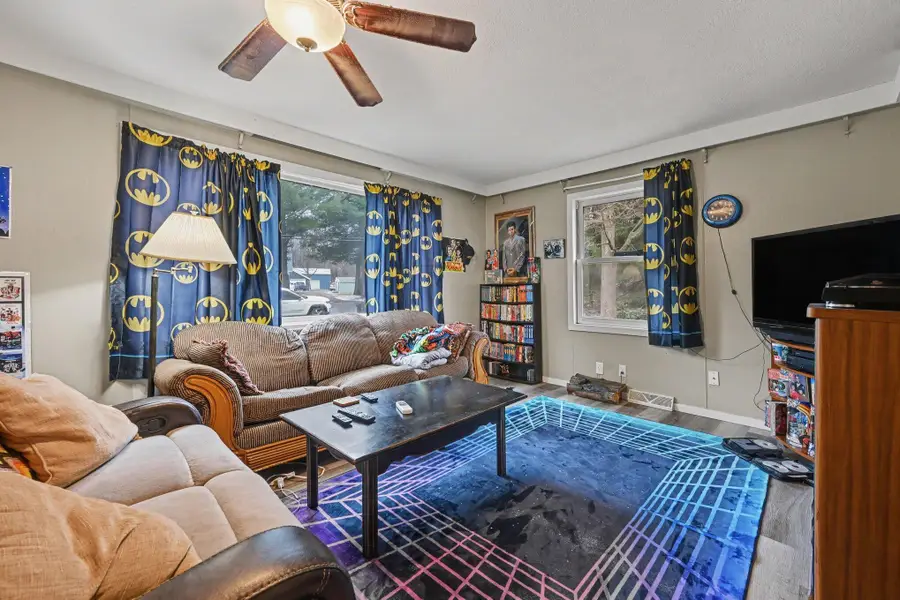 2139 Steger Avenue, Kalamazoo, MI 49048 - #2