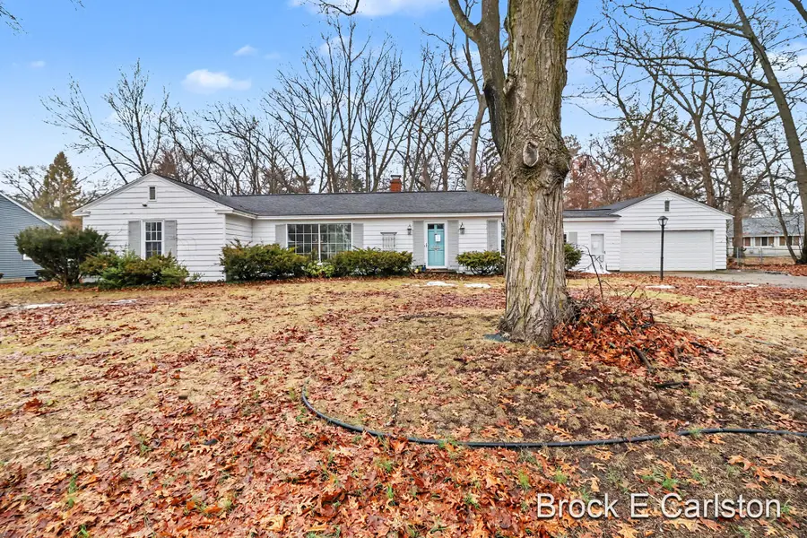 428 Oaknoll Drive, Muskegon, MI 49445 - #2