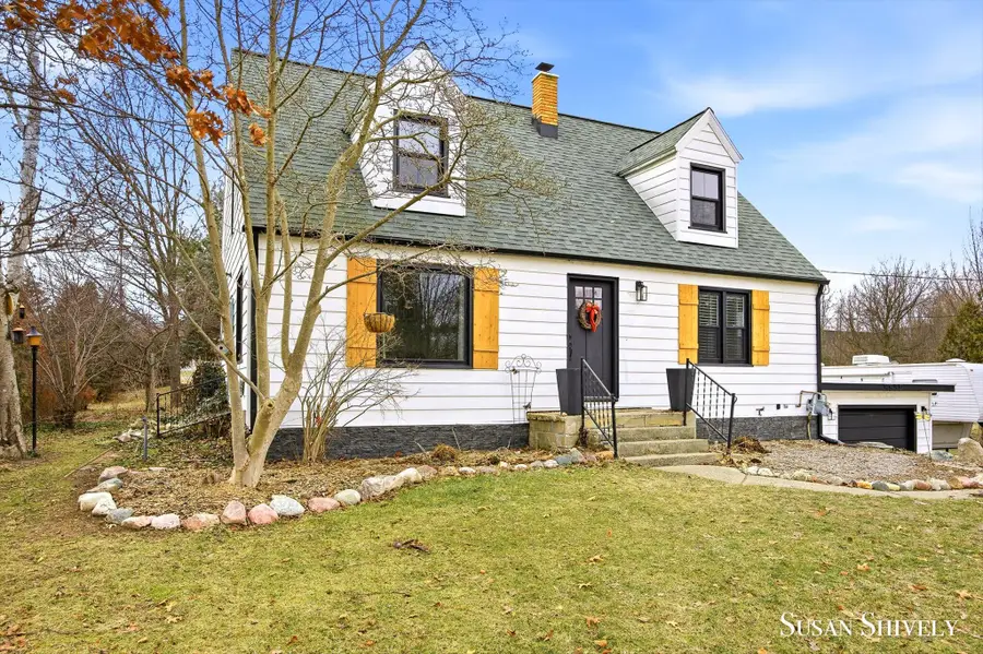 4595 Wakefield Avenue Ne, Comstock Park, MI 49321 - #3