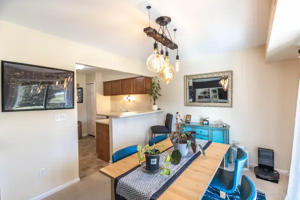 1655 Riverside Drive #8, Rochester Hills, MI 48309