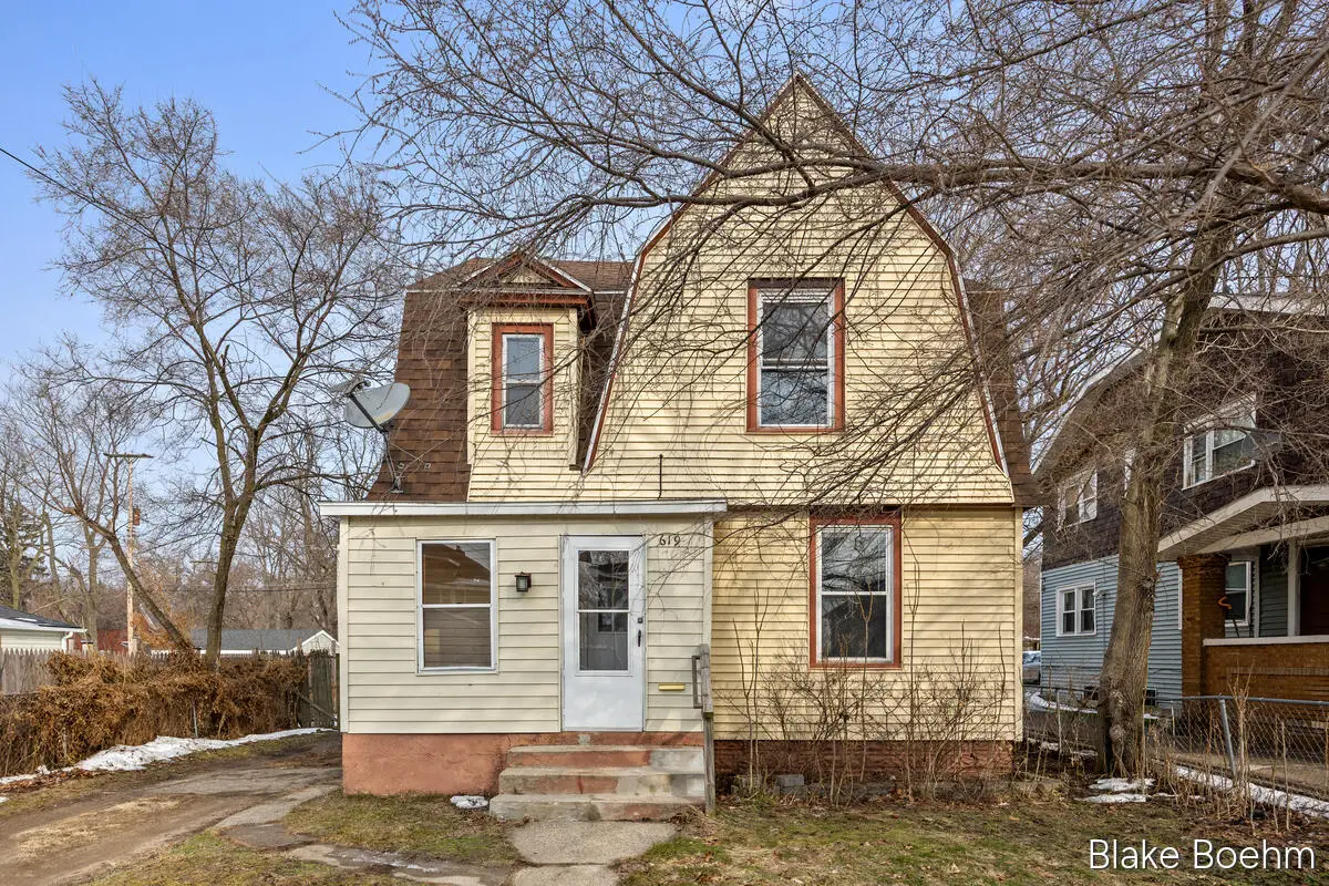 619 Oakdale Street Se, Grand Rapids, MI 49507 - #1
