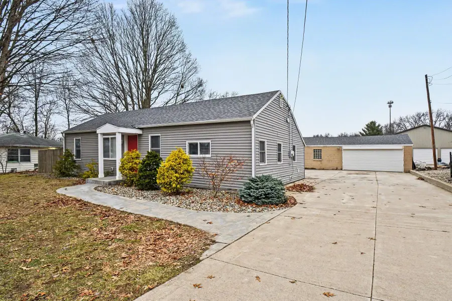 1109 State Line Road, Niles, MI 49120 - #2