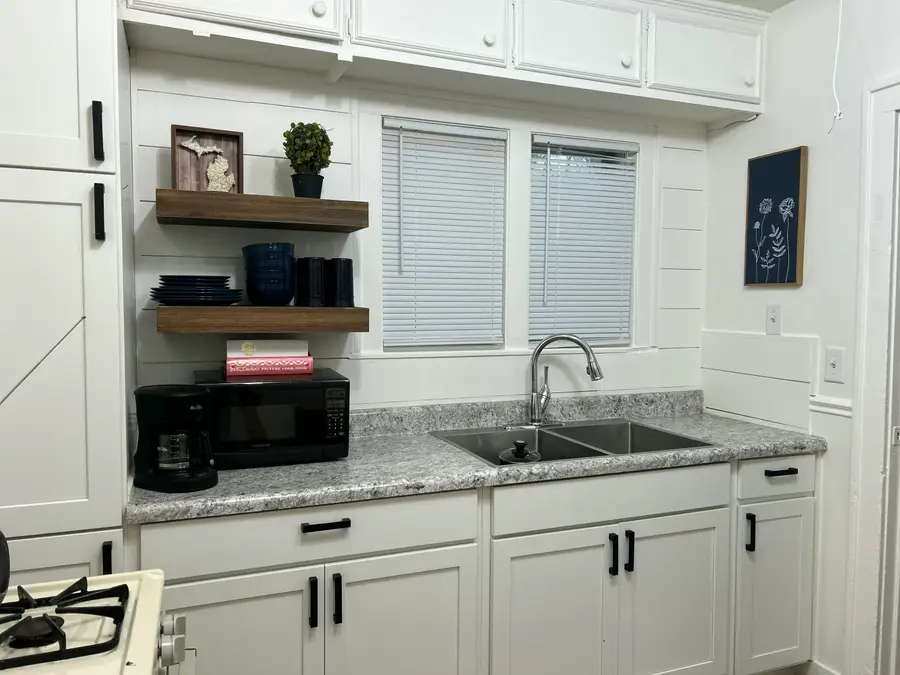 1038 Merrifield Street Se, Grand Rapids, MI 49507 - #2