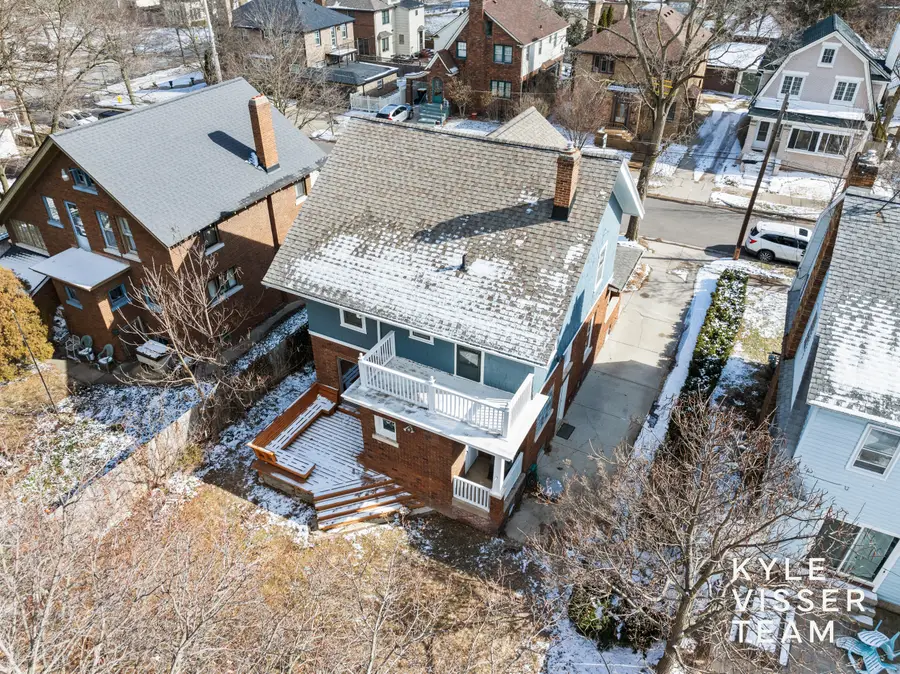 617 Rosewood Avenue Se, East Grand Rapids, MI 49506 - #3