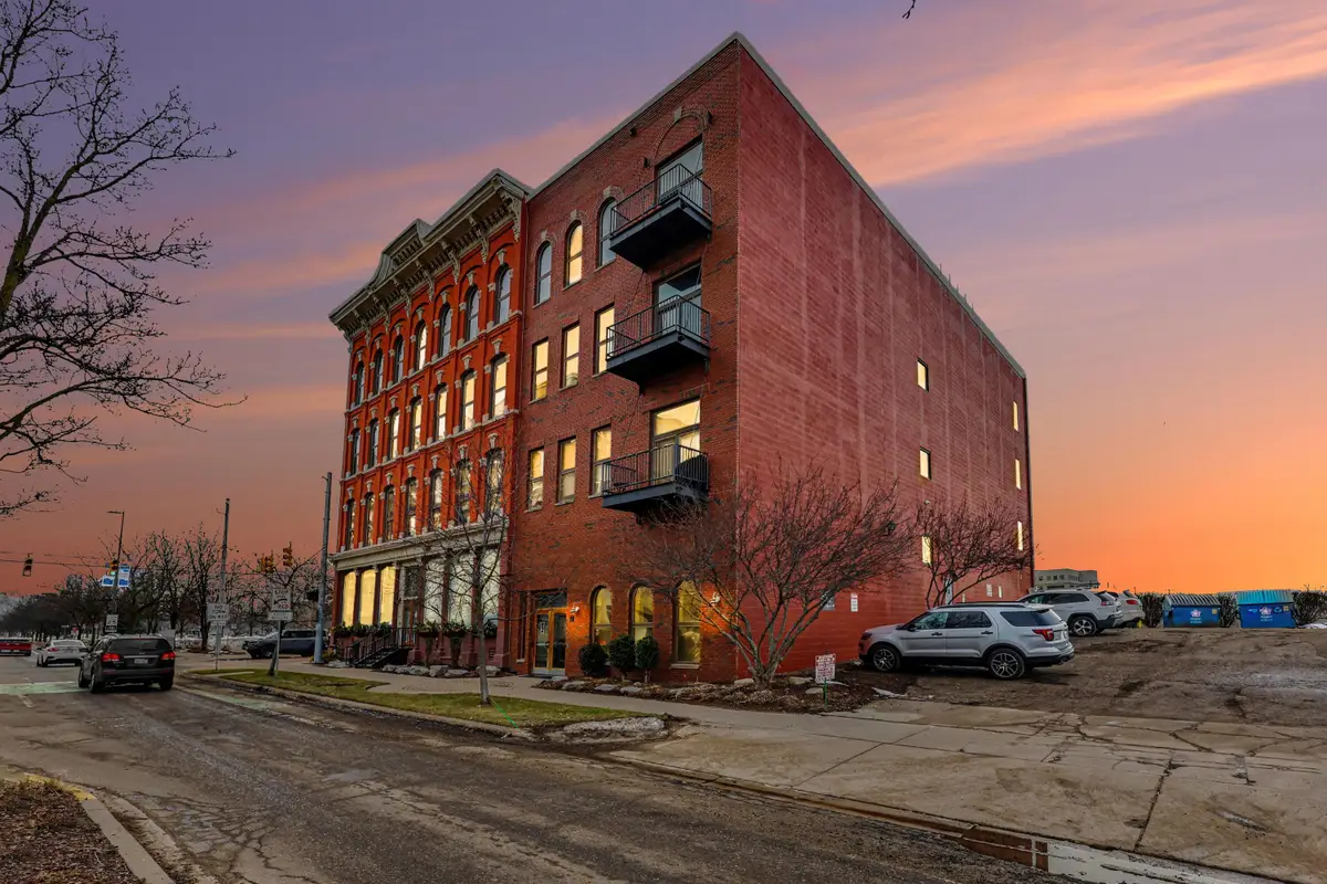 801 NW Monroe Avenue Nw #105, Grand Rapids, MI 49503 - #1