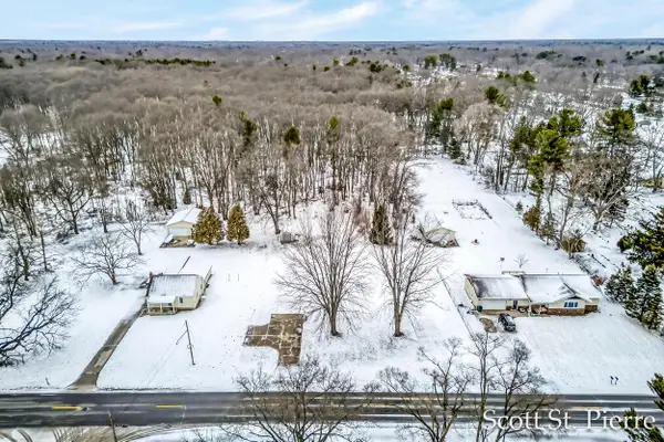 1656 Fenner Road, Muskegon, MI 49445