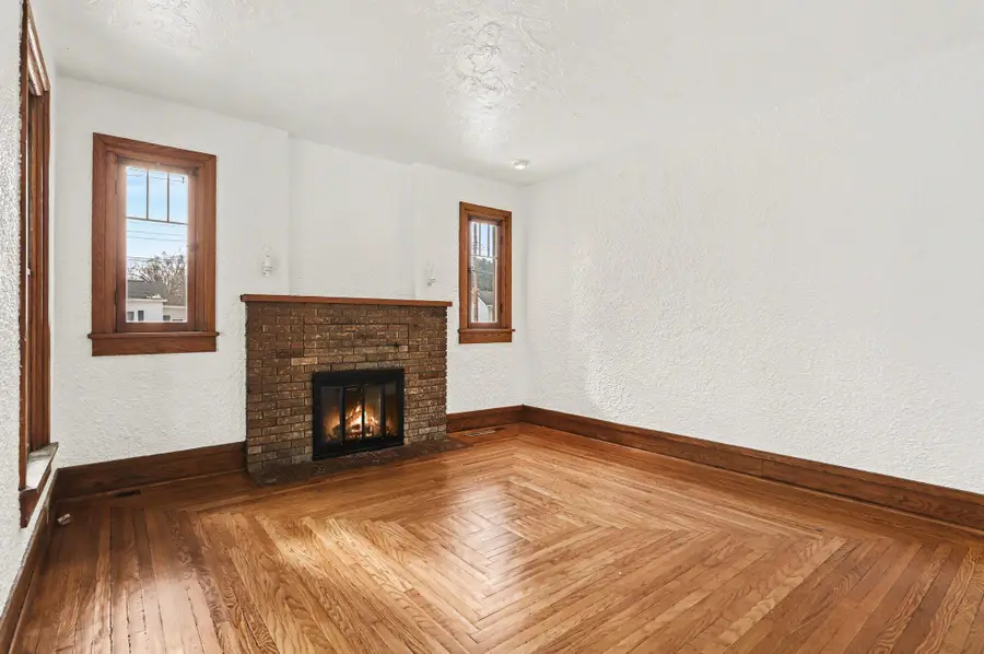 228 W Jackson Street, Mendon, MI 49072 - #3