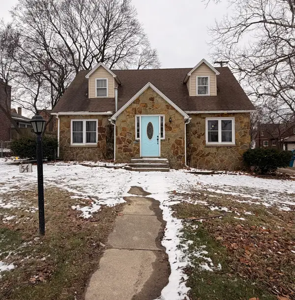 54 E Emmett Street E, Battle Creek, MI 49017