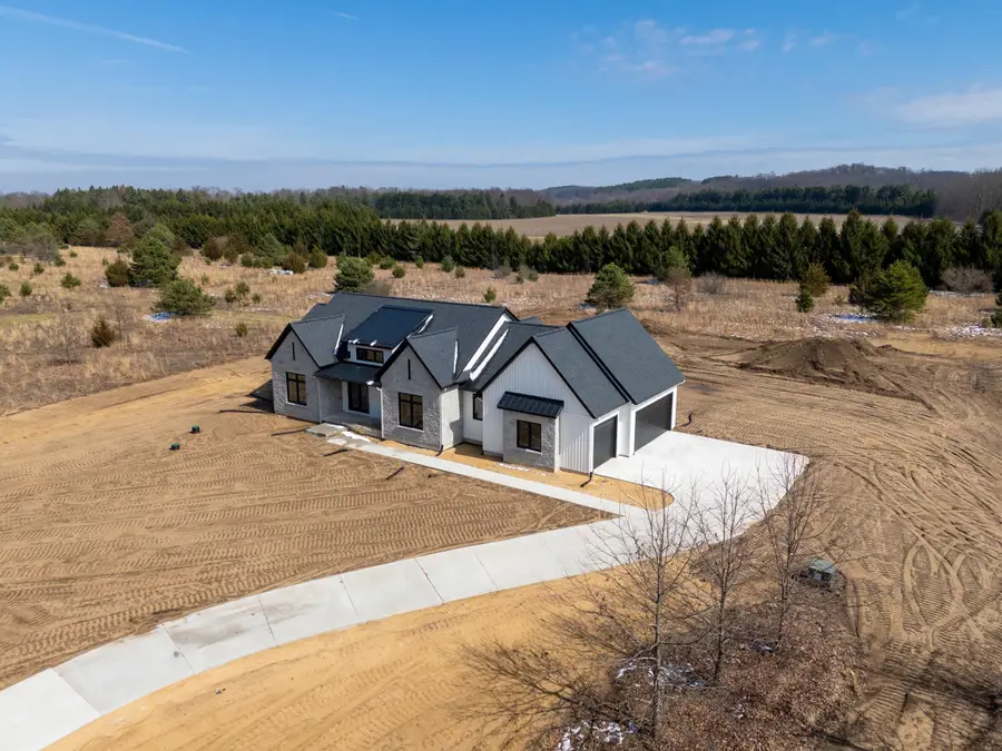 61121 Airpark Lane, Mattawan, MI 49071 - #3