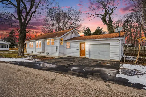 201 Ilene Street, Sturgis, MI 49091