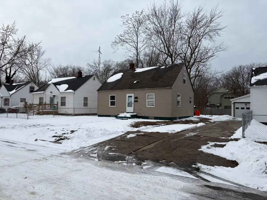 1250 Superior Street, Benton Harbor, MI 49022 - #3