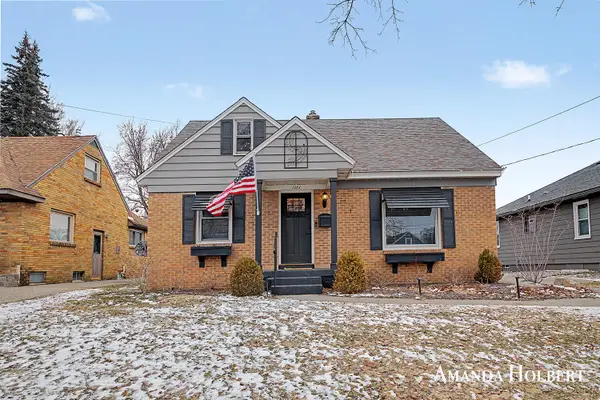 1161 Dorroll Street Ne, Grand Rapids, MI 49505