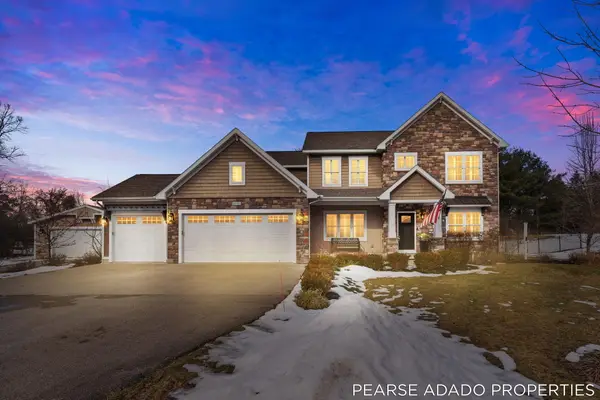 6055 15 Mile Road Ne, Cedar Springs, MI 49319