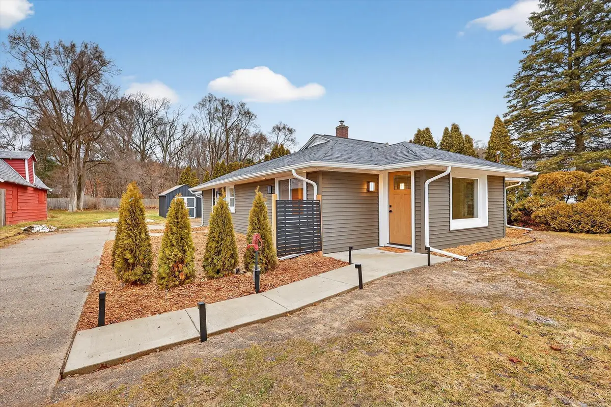 4261 13 Mile Road Ne, Rockford, MI 49341 - #1