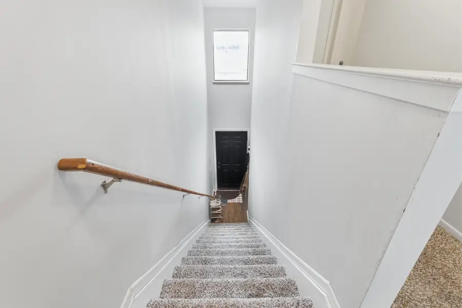 33667 Pondview Circle #151, Livonia, MI 48152 - #3