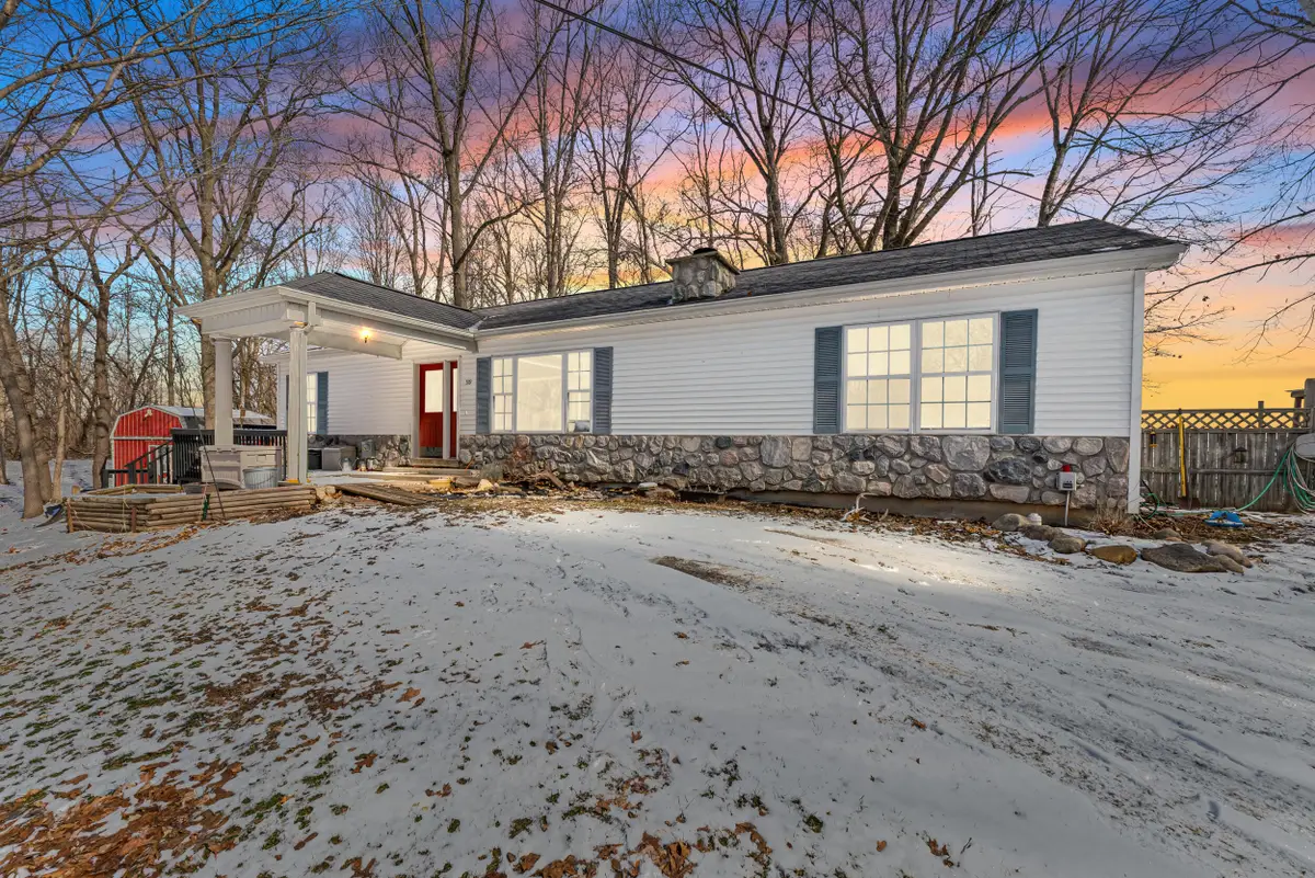 519 Crest Lane, Jonesville, MI 49250 - #1