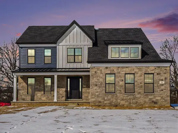 195 Acer Court, Ann Arbor, MI 48105