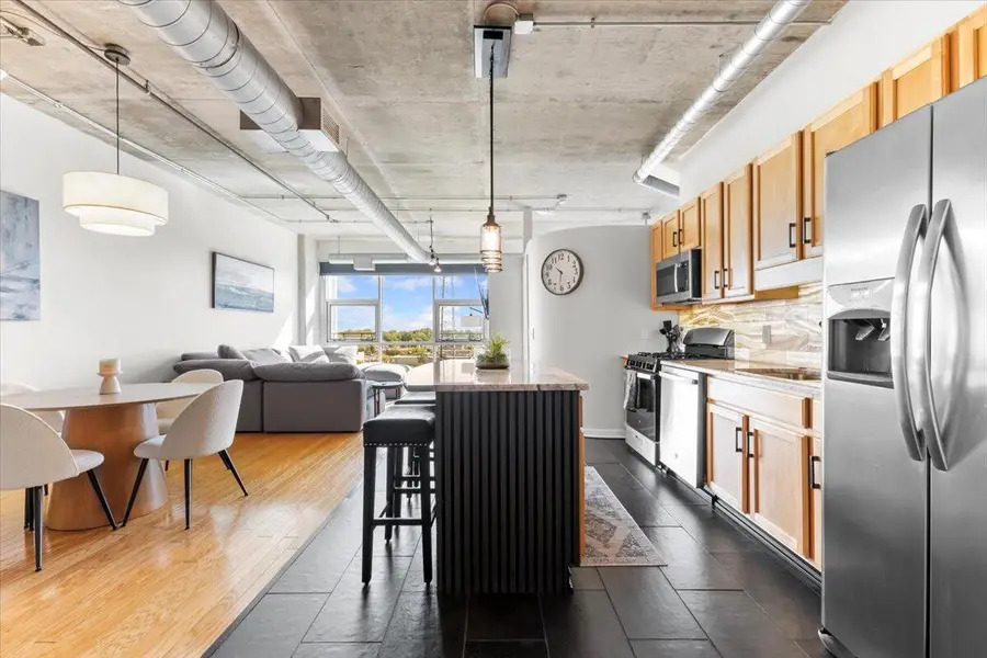 100 W 5th Street #611, Royal Oak, MI 48067 - #2