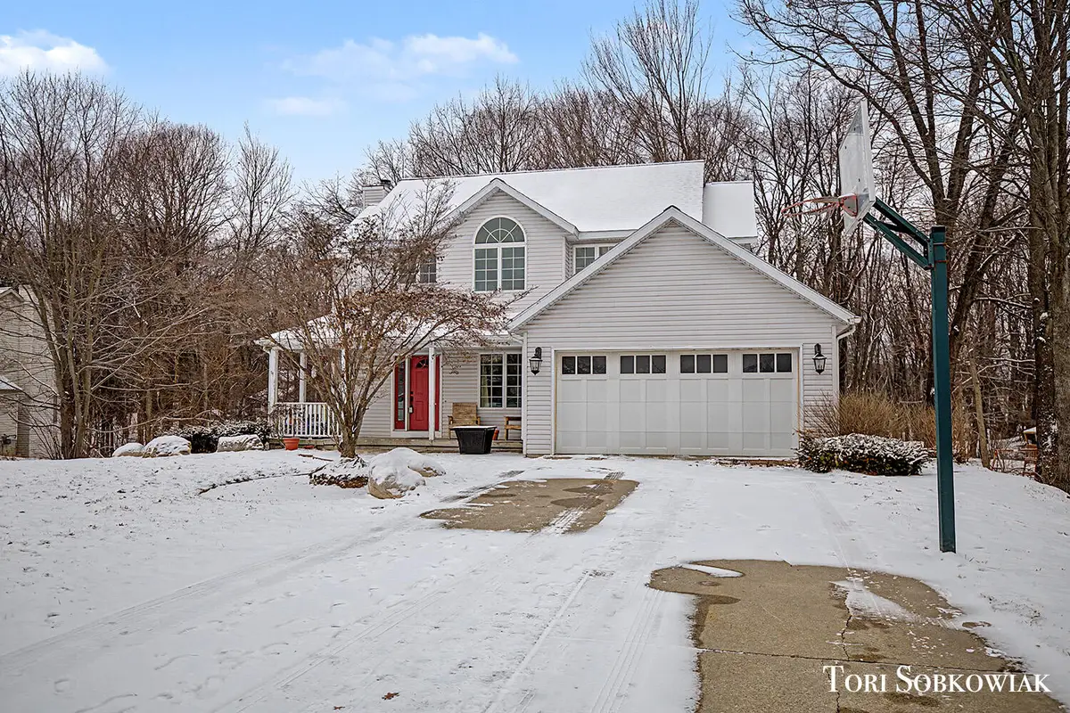 7515 Las Palmas Drive Ne, Rockford, MI 49341 - #1