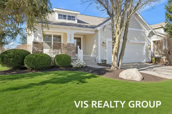 2199 W Greenstone Drive Se, Grand Rapids, MI 49546