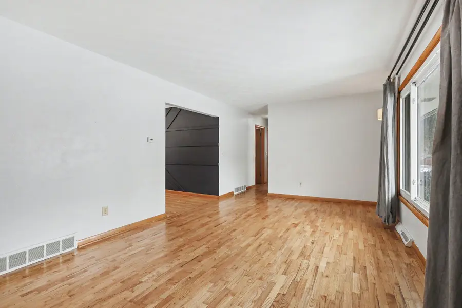 17155 10 Mile Road, Battle Creek, MI 49014 - #3