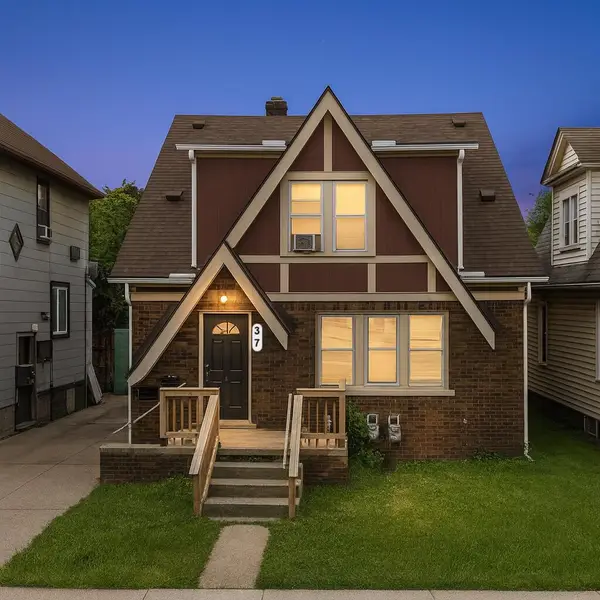 37 W Woodward Avenue, Ecorse, MI 48229