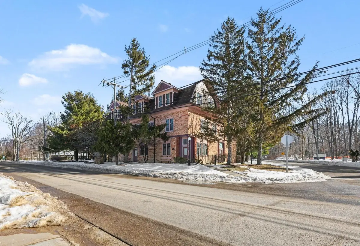 800 North Shore Drive #1, South Haven, MI 49090 - #1