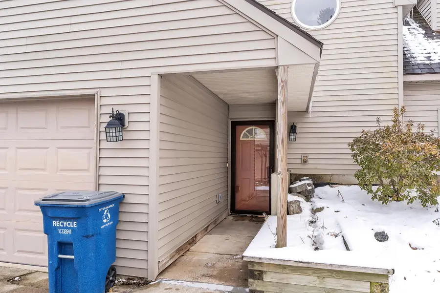 665-667 Vine Court, Ann Arbor, MI 48103 - #3