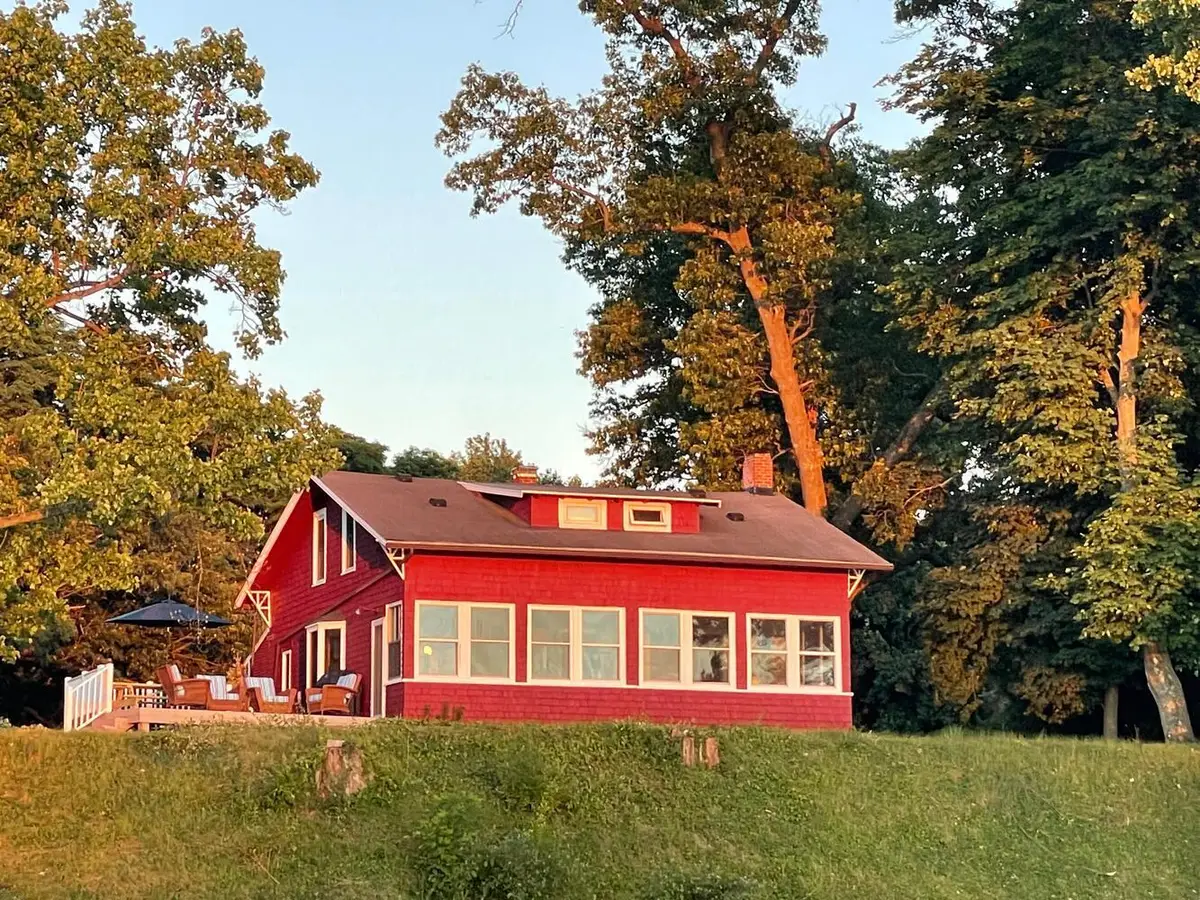 44096 Woodman Drive, Paw Paw, MI 49079 - #1