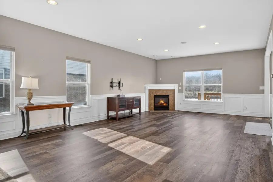 13494 Country Walk Boulevard, Van Buren Township, MI 48111 - #3