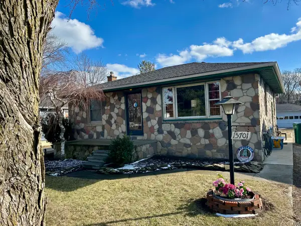 15701 Heide Street, Rockwood, MI 48173