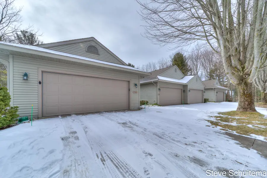 753 Tournament Circle, Norton Shores, MI 49444 - #2