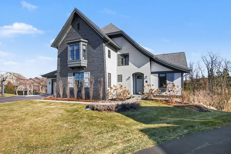 2062 Balsam Waters Court Ne, Grand Rapids, MI 49525 - #2