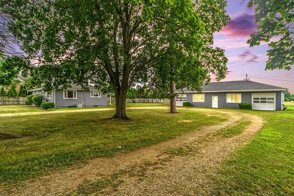 106 N Erie Street, Three Rivers, MI 49093