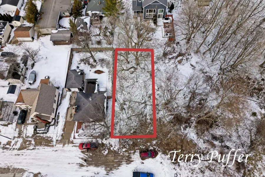 3690 Simpson Avenue, Muskegon, MI 49441 - #2