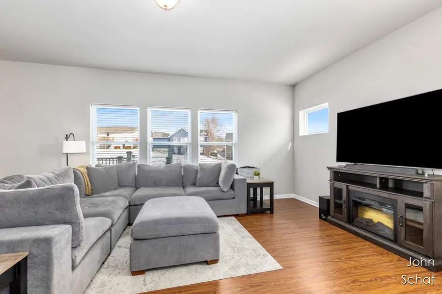 820 View Pointe Drive, Middleville, MI 49333 - #2