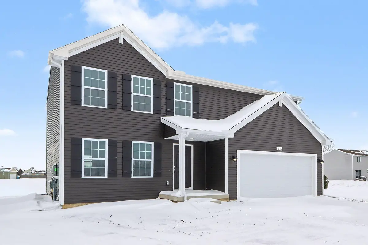 49070 Silver Oaks W, Mattawan, MI 49071 - #1