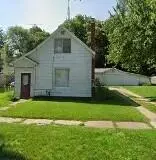 206 E Wayne Street, Dowagiac, MI 49047 - #3