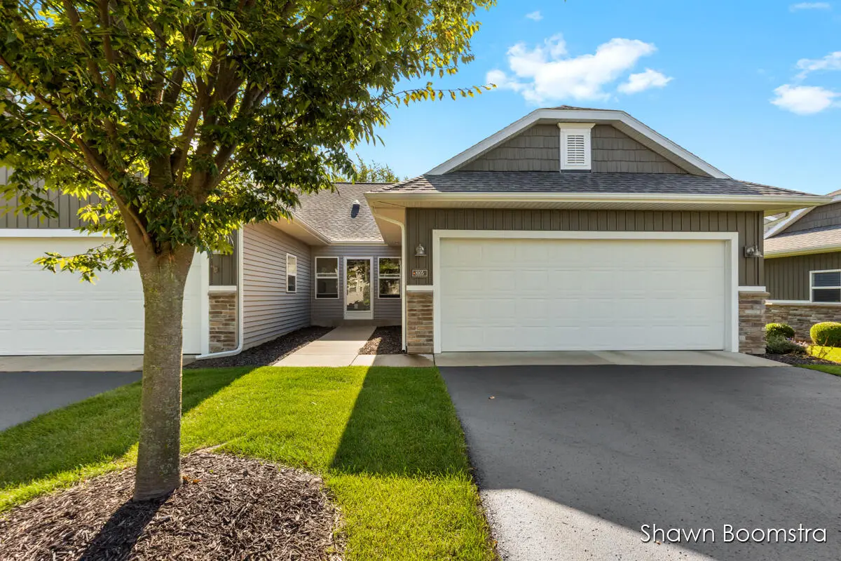 8105 Amber Crest Drive Sw, Byron Center, MI 49315 - #1