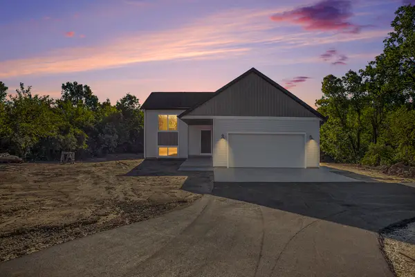 3549 Wickham Drive, Norton Shores, MI 49441