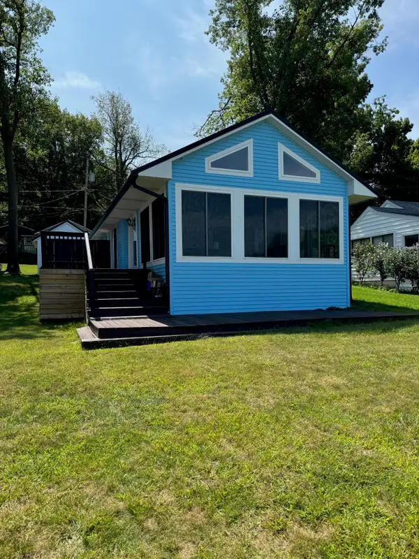 9222 Beech Drive, Reading, MI 49274