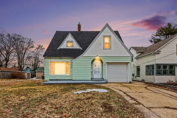 996 W Forest Avenue, Muskegon, MI 49441