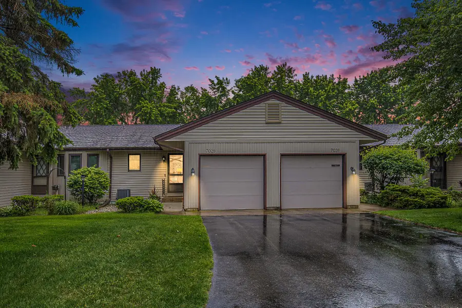 7029 Gardenview Court Sw, Byron Center, MI 49315 - #2