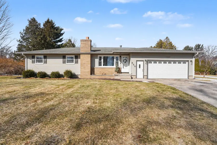 230 W Byron Road, Norton Shores, MI 49441 - #2