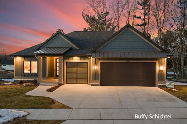 2892 Duneside Trail, Muskegon, MI 49441