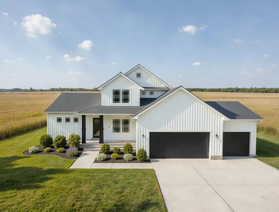 33 Aviara Oaks Parkway, Jackson, MI 49201 - #2